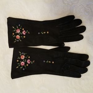 Vintage Black Leather Womens Emroidered Gloves